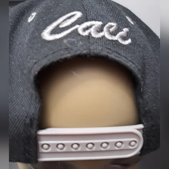 Cali Embroidered Black & Gray Snapback Cap - Picture 6 of 9